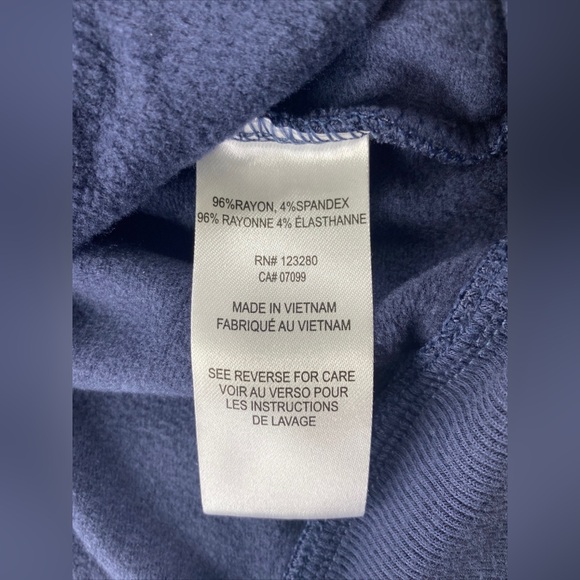 Travis Mathew Long Sleeve Sweater Mens L Golf 1/4 Zip Pockets Stretch
Navy - Picture 13 of 14